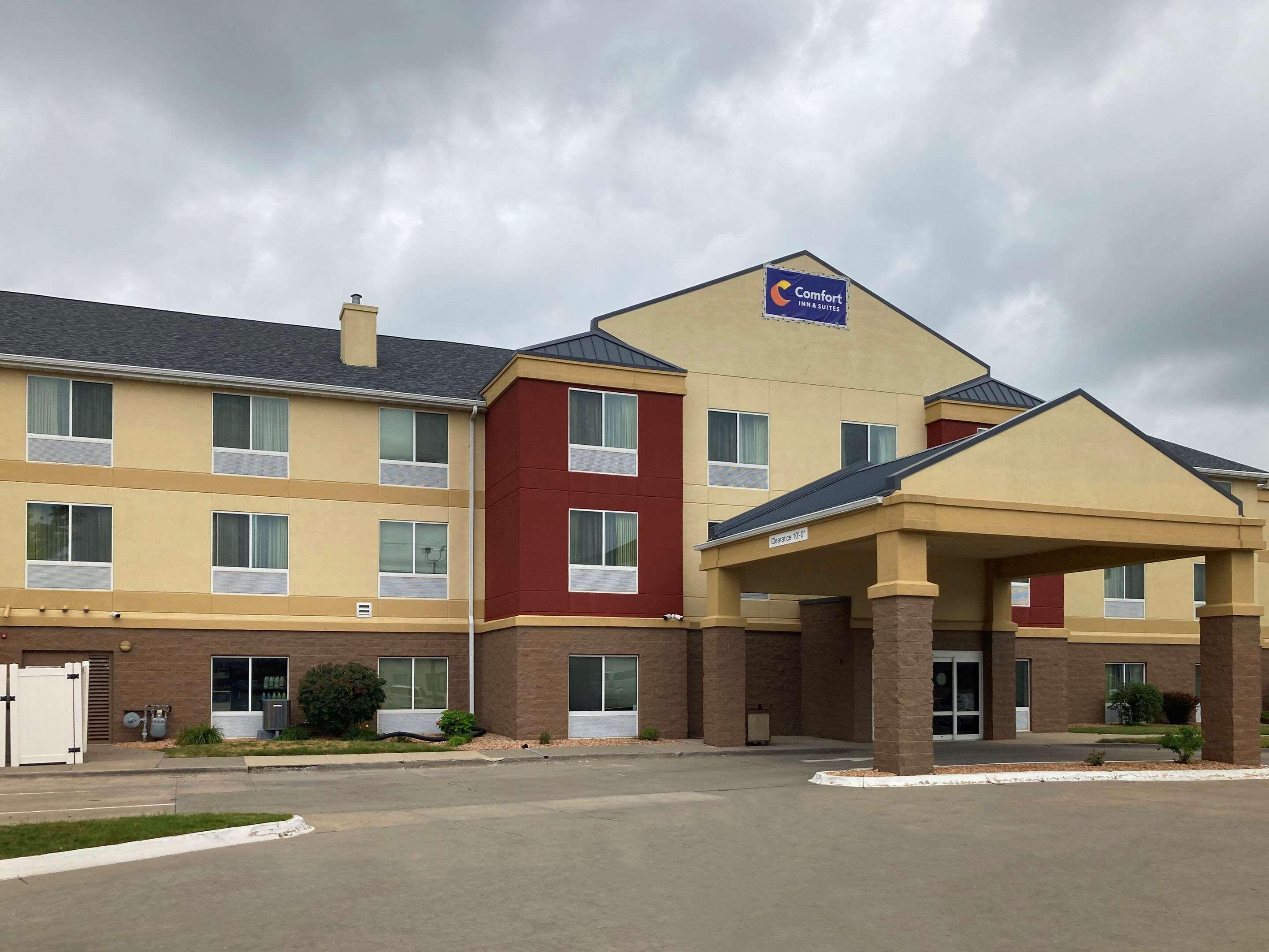Comfort Inn & Suites Ankeny - Des Moines Exterior photo